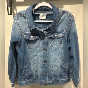 Tahari Light Blue Denim Jacket with Button Front